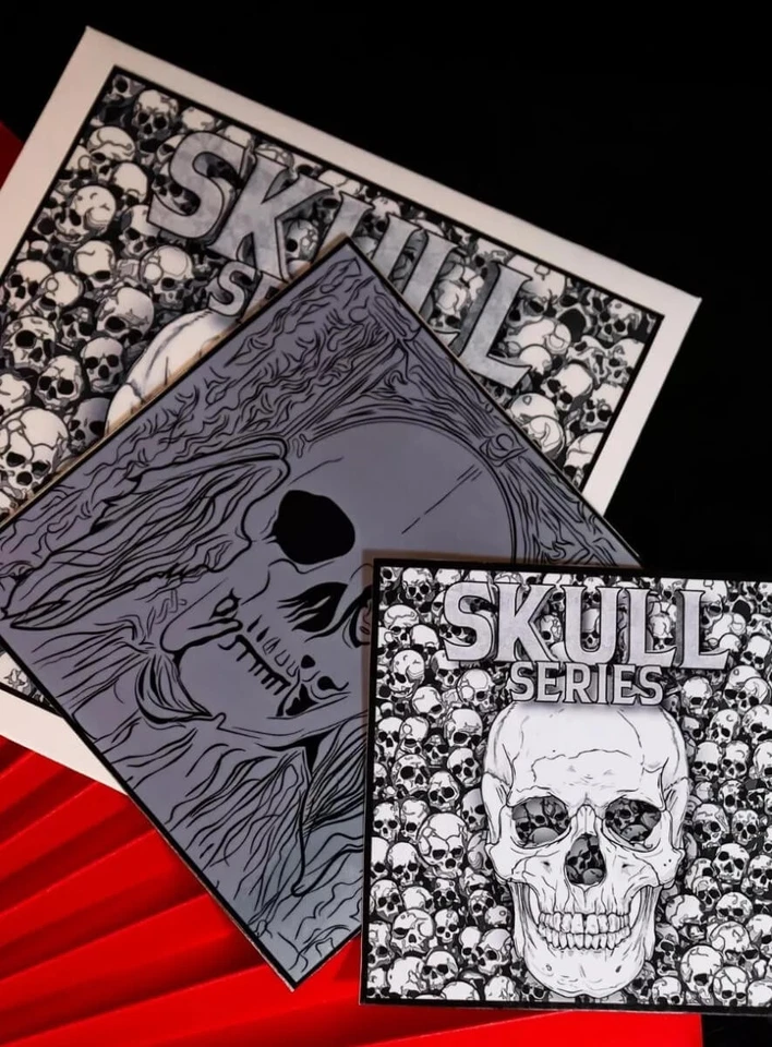 Picture of 2025 Silver Pours Skull Series 'Angels of Death' 1 oz Silver Card with Coa