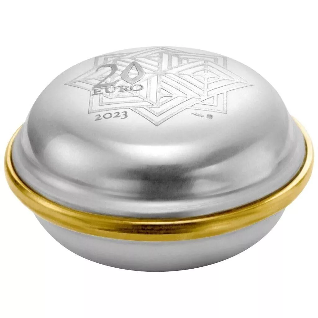 Picture of 2023 French Mint Pierre Herme Macaron Shaped 1 oz Proof Silver Coin - In Capsule